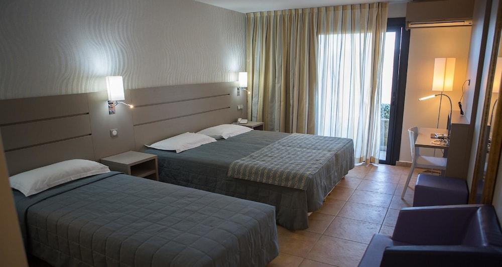 Best Western Plus San Damianu 萨尔泰纳 外观 照片